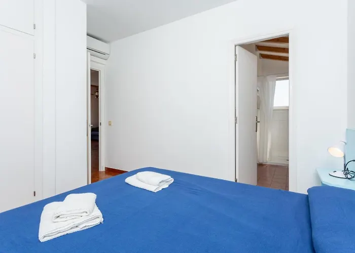 Villa Voramar Waterfront Sant Lluis