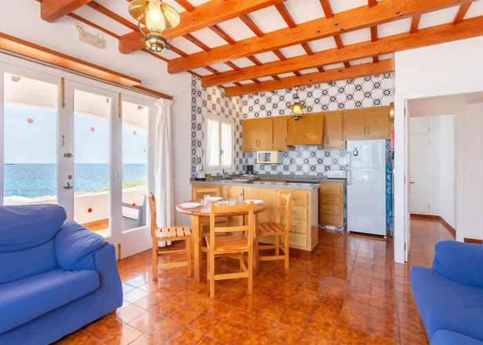 Villa Voramar Waterfront *