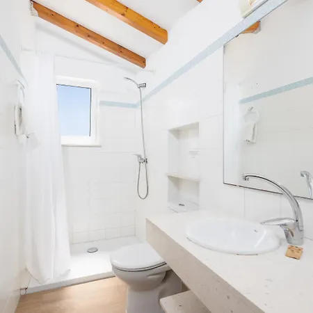 Villa Voramar Waterfront Sant Lluís